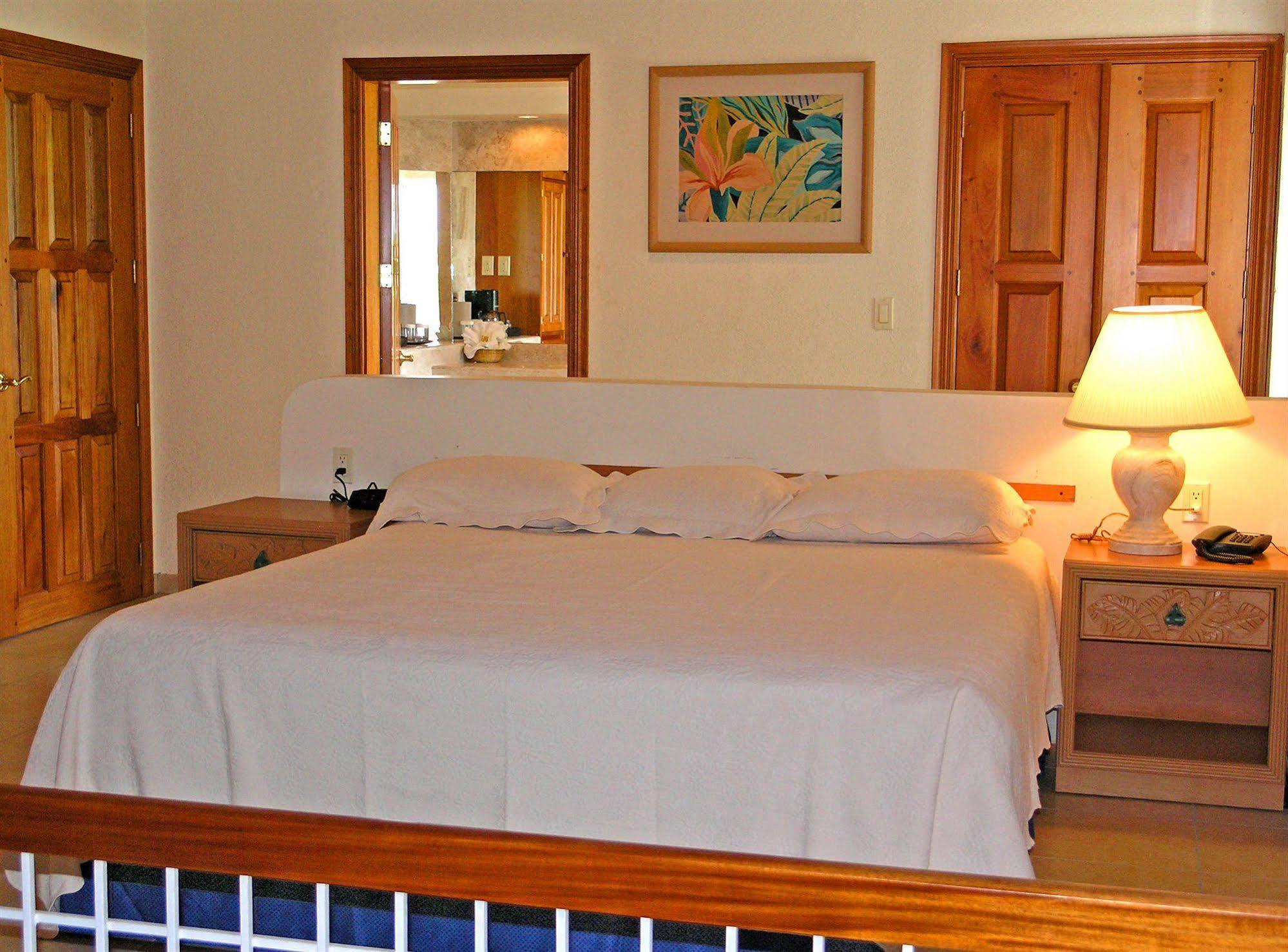 Hotel Marina Puesta Del Sol Aposentillo Exteriér fotografie